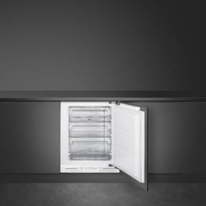 מקפיא אינטגרלי מלא דגם U8F082DF1 סמג SMEG